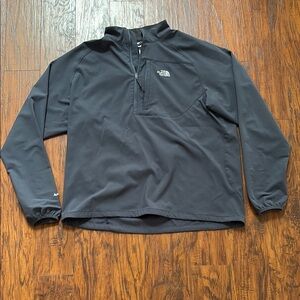 The North Face Men's Gray Windbreaker